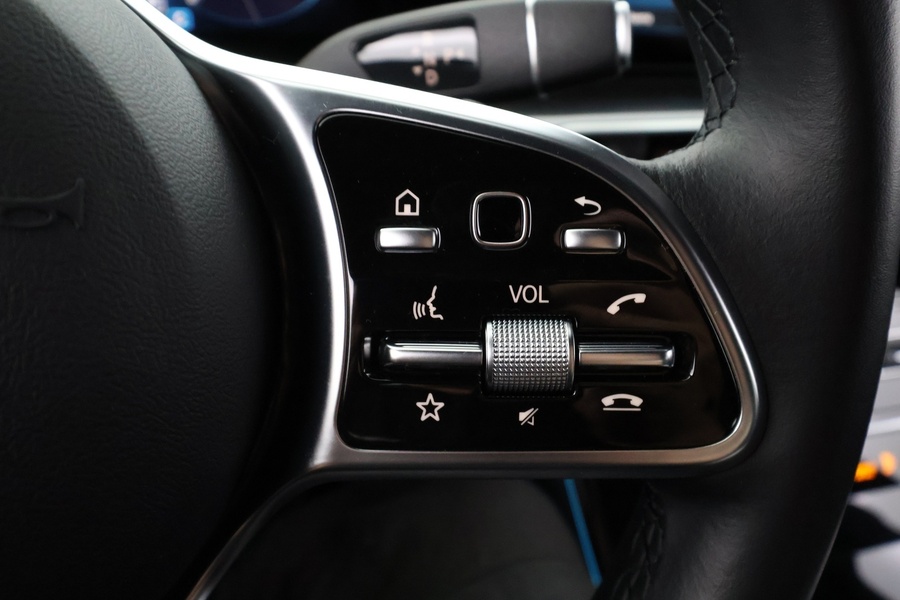 Mercedes-Benz EQC vaihtoauto