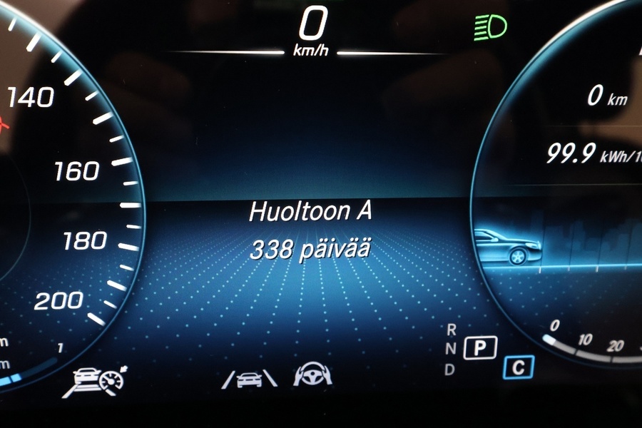 Mercedes-Benz EQC vaihtoauto