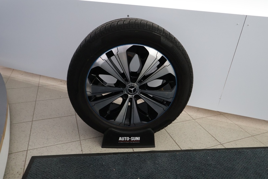 Mercedes-Benz EQC vaihtoauto