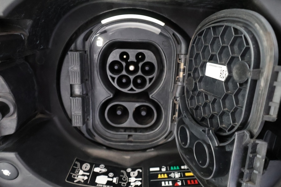 Mercedes-Benz EQC vaihtoauto