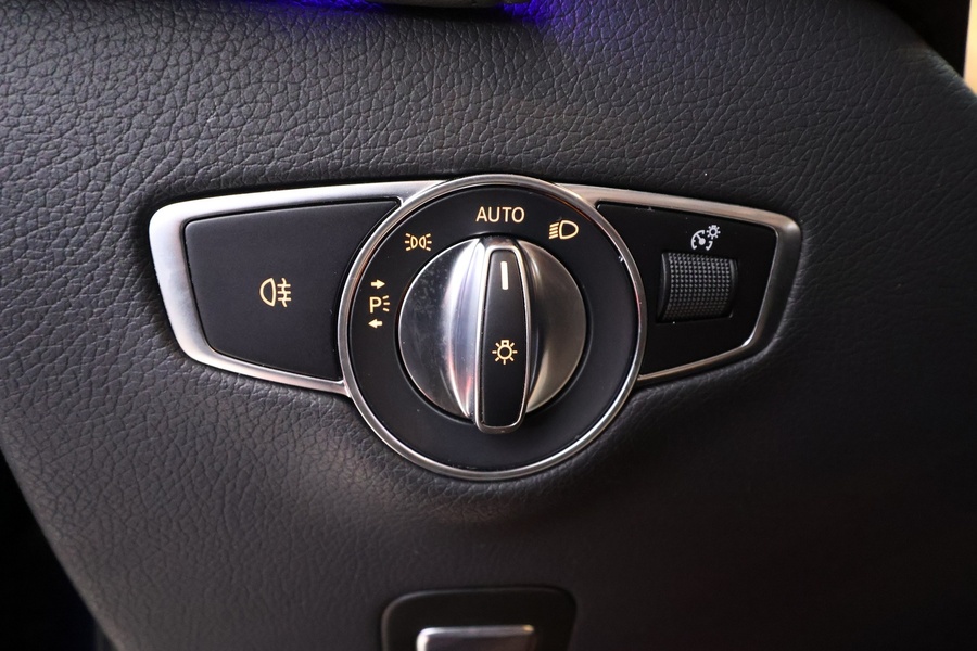 Mercedes-Benz EQC vaihtoauto