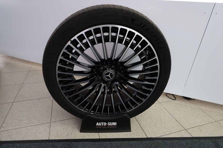 Mercedes-Benz EQC vaihtoauto