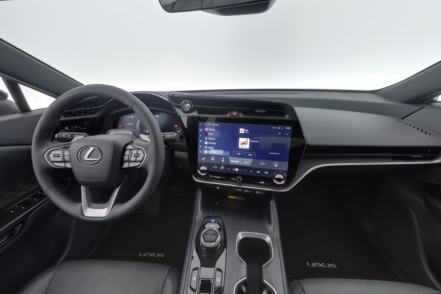 Lexus RZ vaihtoauto