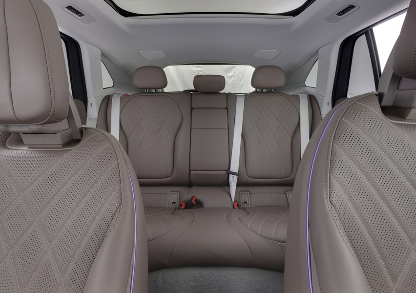 Mercedes-Benz EQE vaihtoauto