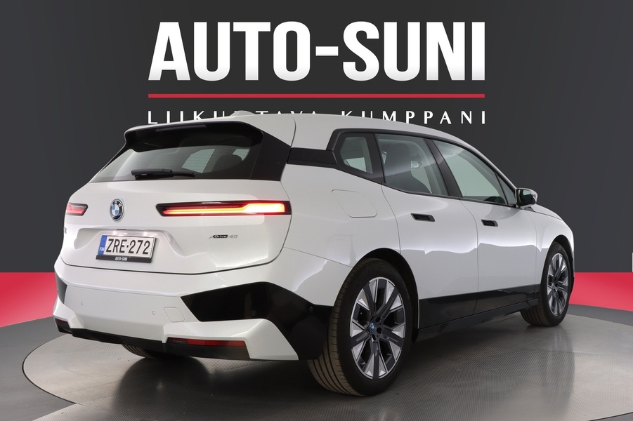 BMW iX vaihtoauto