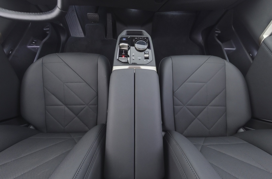 BMW iX vaihtoauto