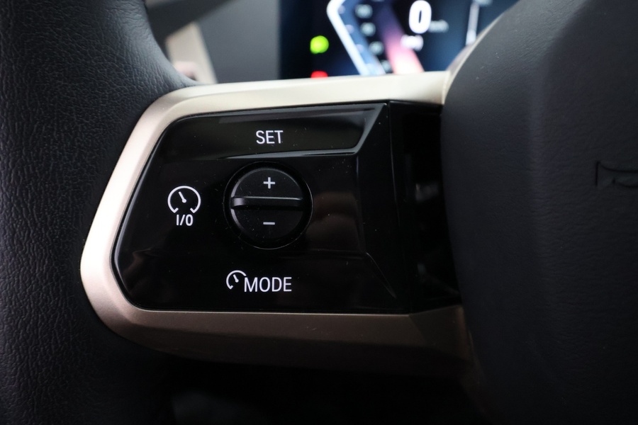 BMW iX vaihtoauto
