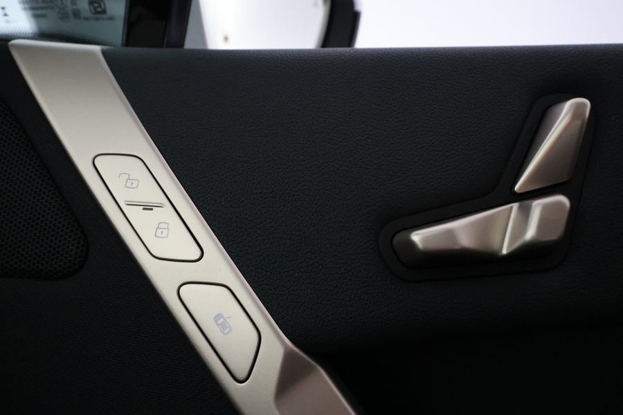 BMW iX vaihtoauto