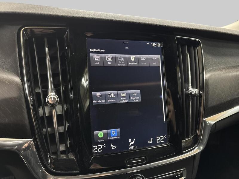 Volvo V90 Cross Country vaihtoauto