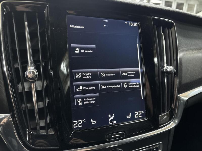 Volvo V90 Cross Country vaihtoauto