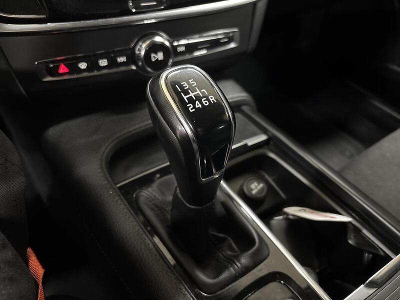 Volvo V90 Cross Country vaihtoauto