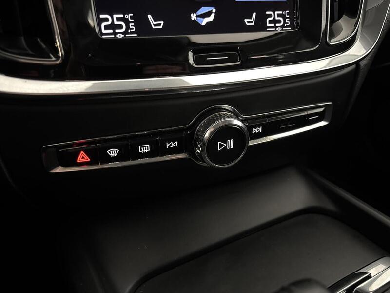 Volvo V60 Cross Country vaihtoauto