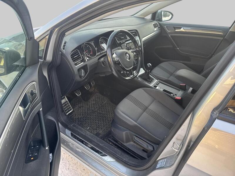 Volkswagen Golf vaihtoauto