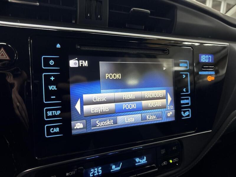 Toyota Auris vaihtoauto