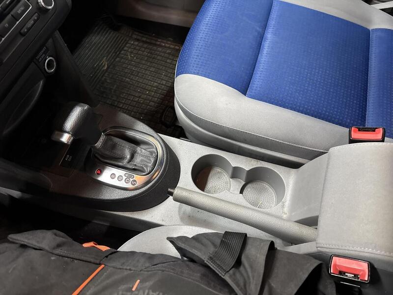 Volkswagen Caddy Maxi vaihtoauto