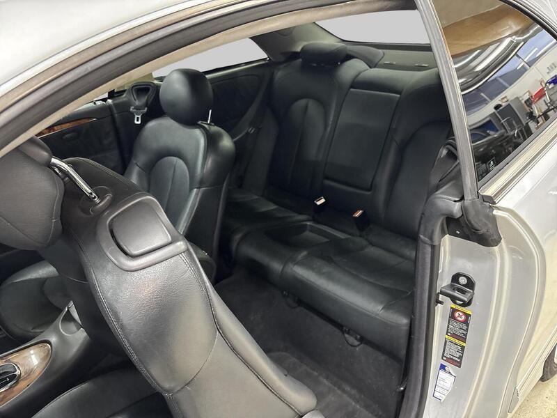 Mercedes-Benz CLK vaihtoauto