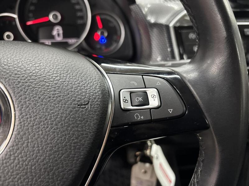 Volkswagen up! vaihtoauto