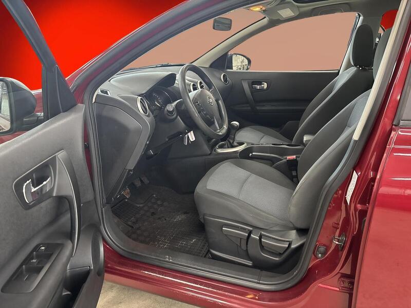 Nissan Qashqai+2 vaihtoauto