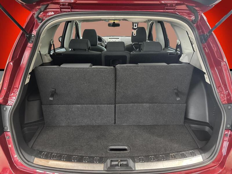 Nissan Qashqai+2 vaihtoauto