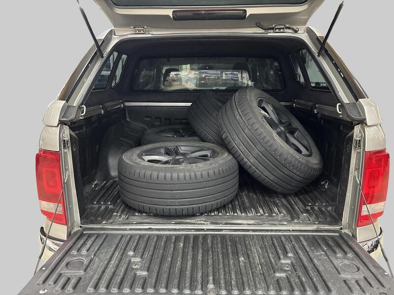 Volkswagen Amarok vaihtoauto