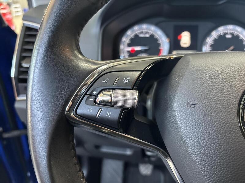 Skoda Karoq vaihtoauto