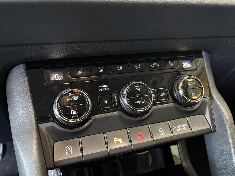 Skoda Karoq vaihtoauto