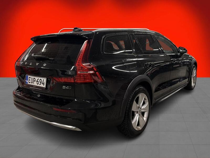 Volvo V60 Cross Country vaihtoauto