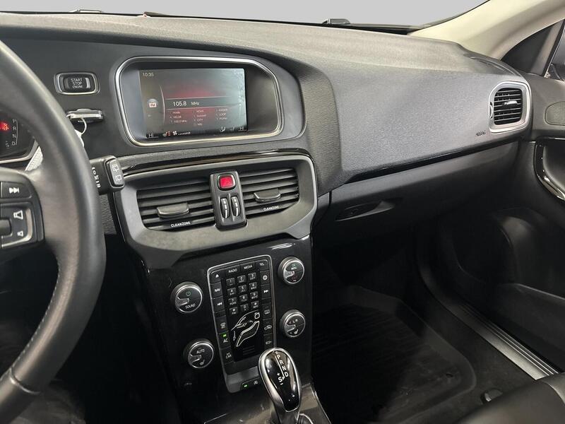 Volvo V40 vaihtoauto