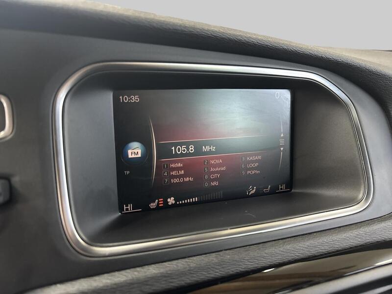 Volvo V40 vaihtoauto