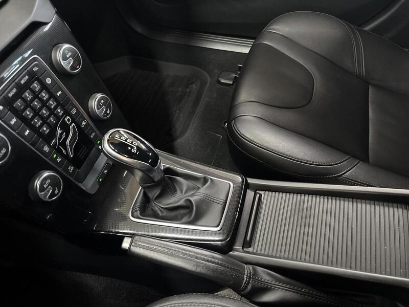 Volvo V40 vaihtoauto