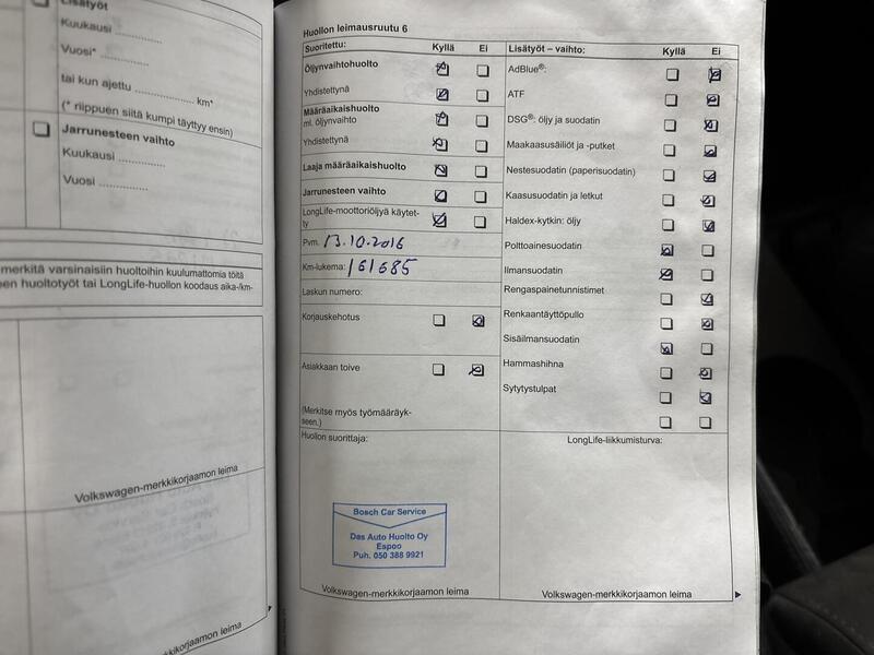 Volkswagen Touran vaihtoauto