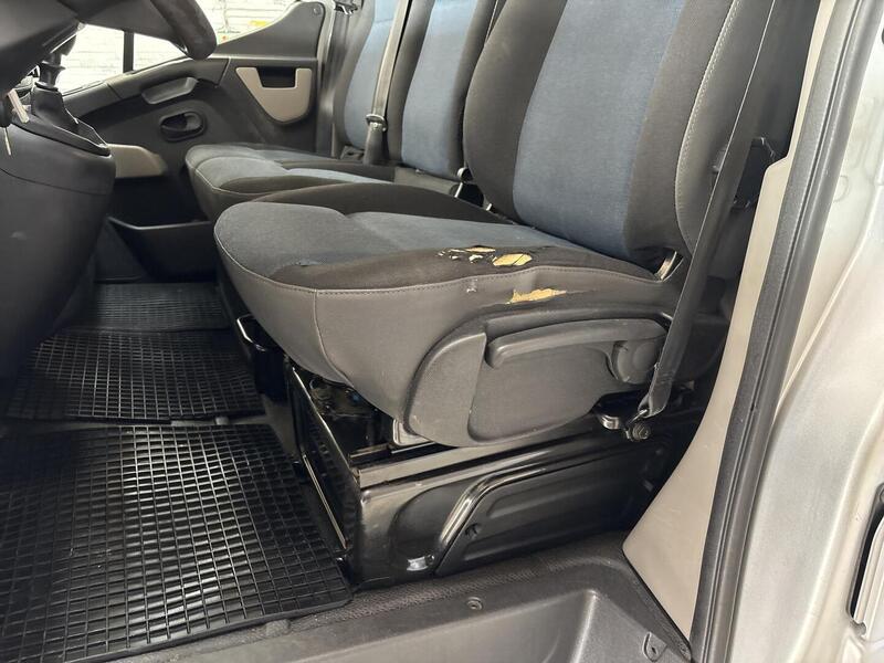 Nissan NV400 vaihtoauto