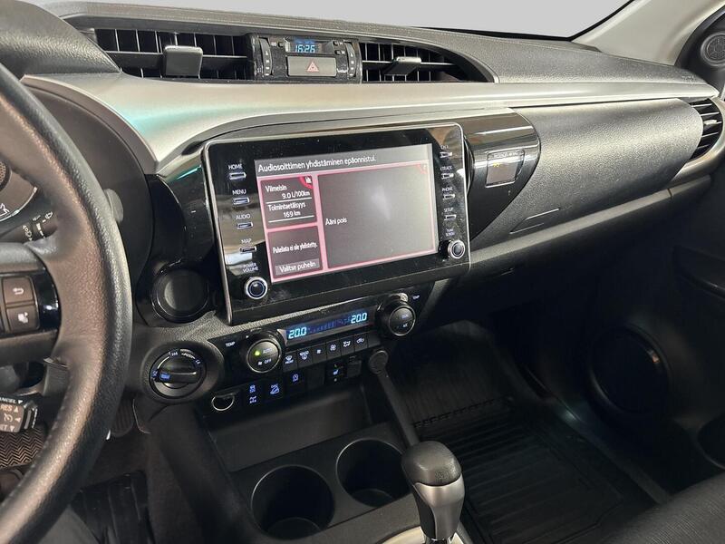 Toyota Hilux vaihtoauto