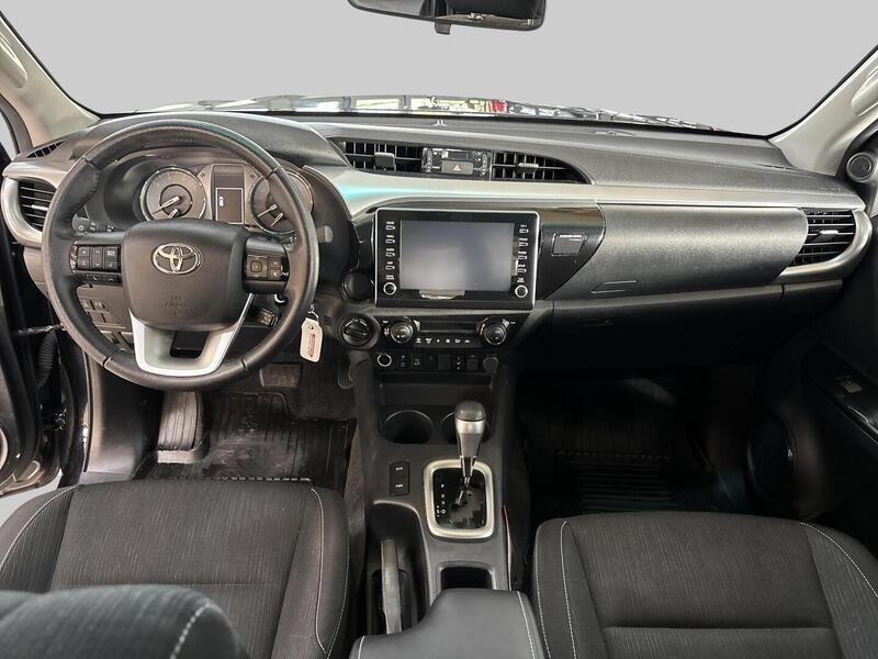 Toyota Hilux vaihtoauto