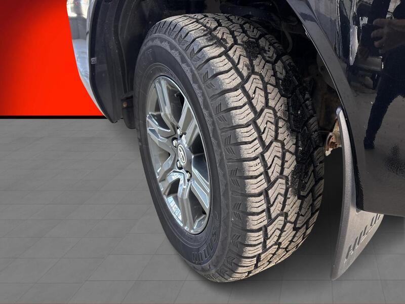 Toyota Hilux vaihtoauto