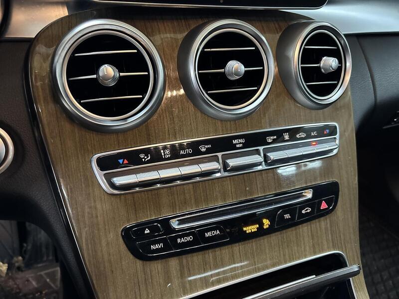 Mercedes-Benz C vaihtoauto