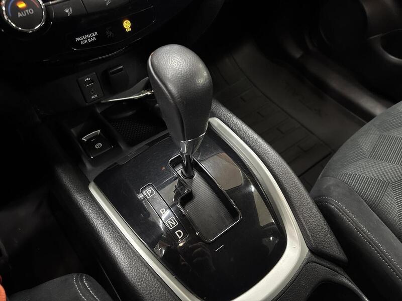 Nissan X-Trail vaihtoauto