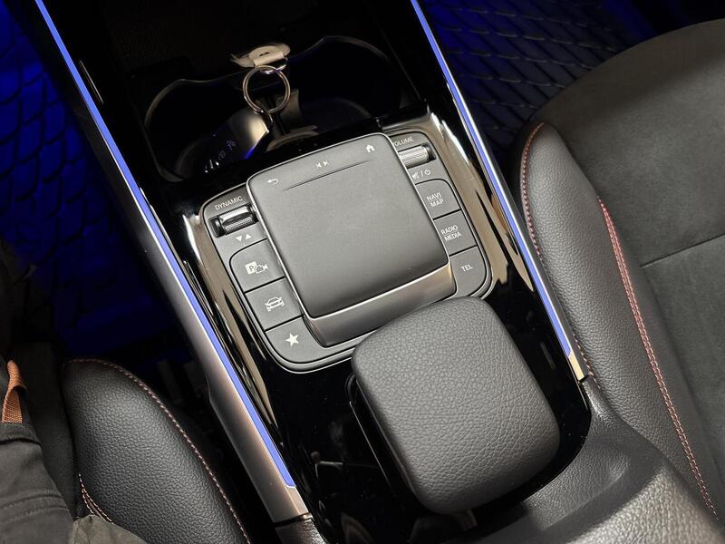 Mercedes-Benz EQB vaihtoauto