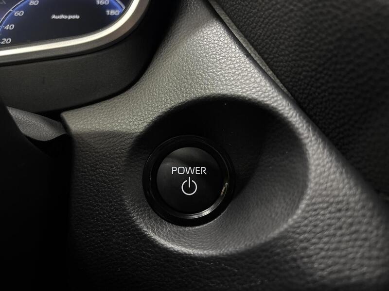 Toyota Corolla Cross vaihtoauto