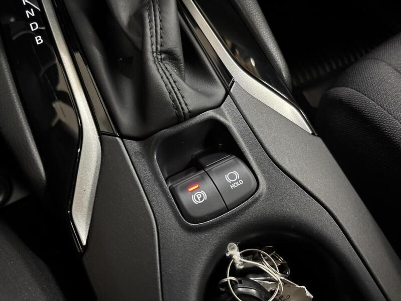 Toyota Corolla Cross vaihtoauto