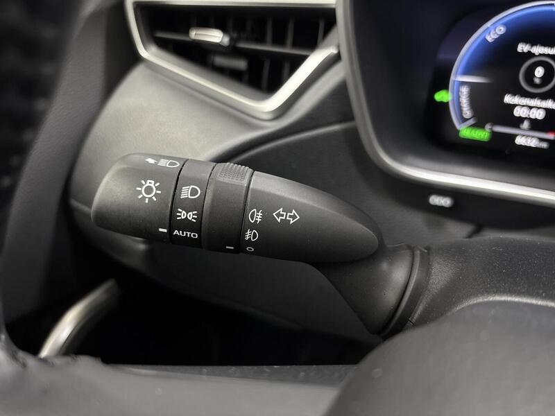 Toyota Corolla Cross vaihtoauto