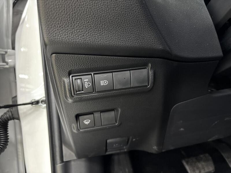 Toyota Corolla Cross vaihtoauto