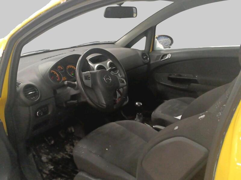 Opel Corsa vaihtoauto