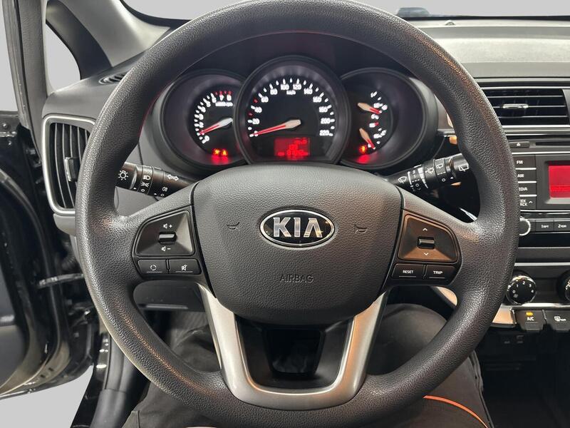 Kia Rio vaihtoauto