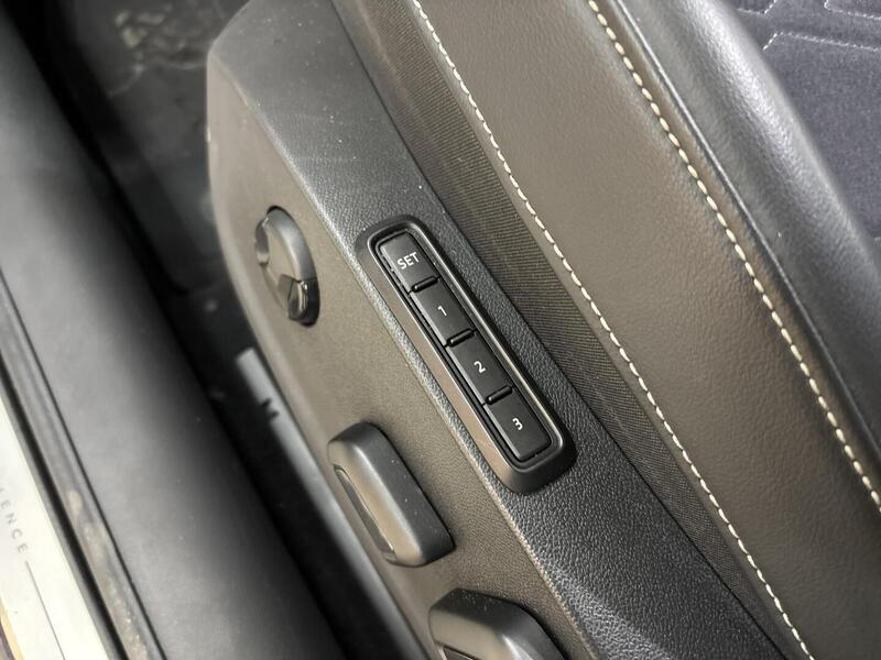 SEAT Leon vaihtoauto