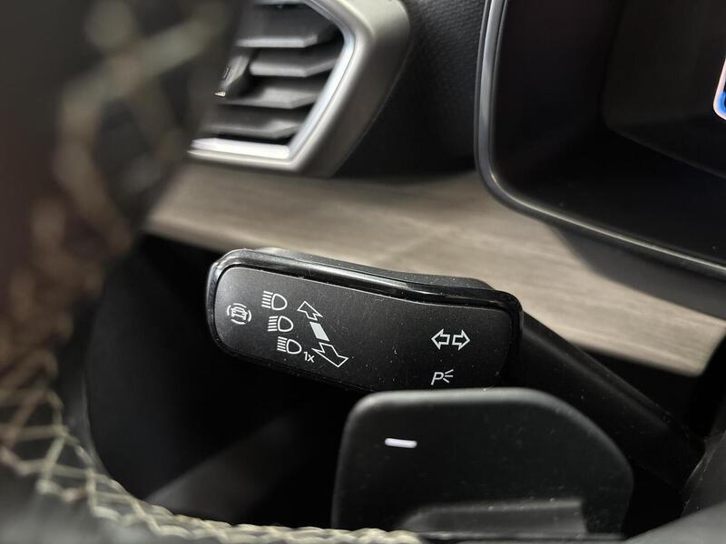 SEAT Leon vaihtoauto