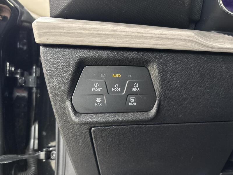 SEAT Leon vaihtoauto