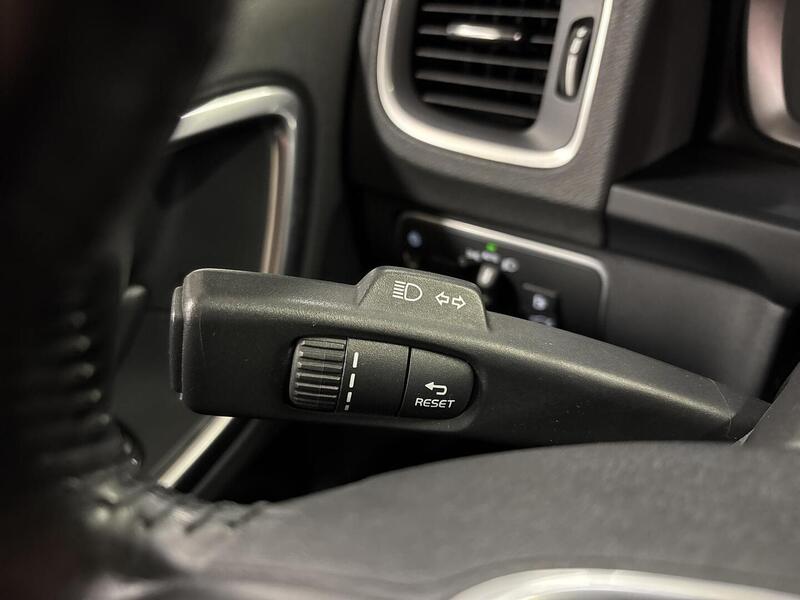 Volvo V60 Cross Country vaihtoauto