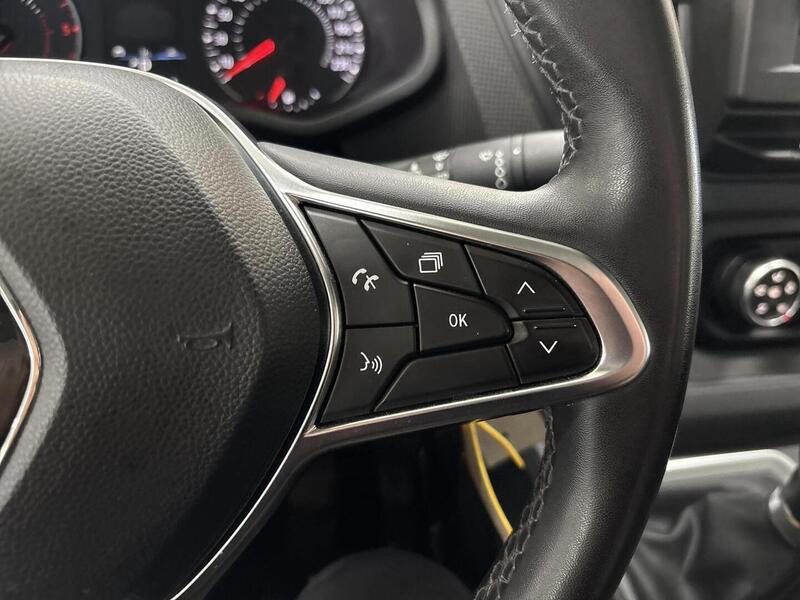 Renault Trafic vaihtoauto