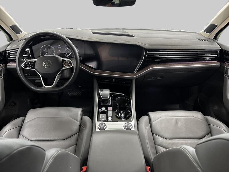 Volkswagen Touareg vaihtoauto